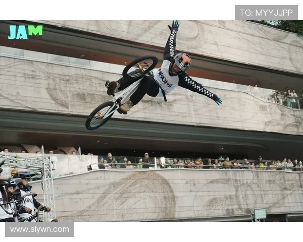 极限运动耐力实力榜单权威发布揭示顶尖选手风采与挑战极限的勇气