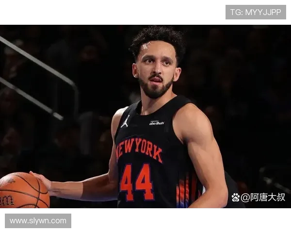 尼克斯与76人激战正酣球迷期待精彩对决与历史交锋